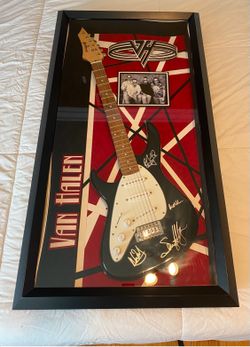 VAN HALEN SIGNED GUITAR