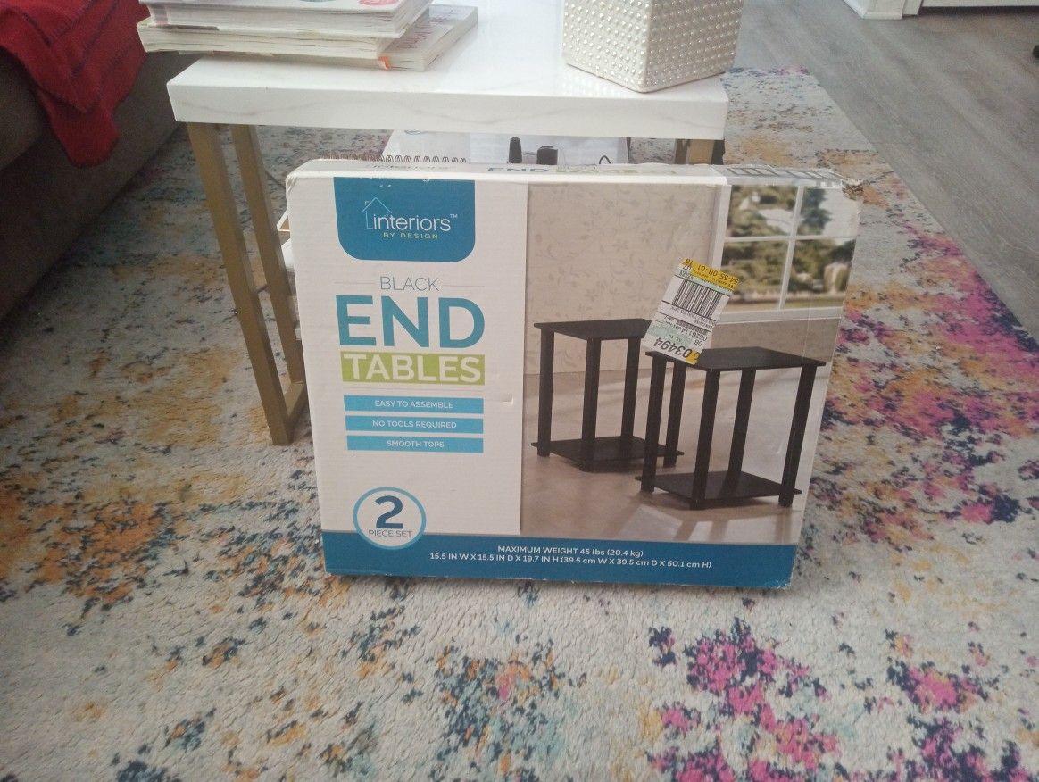 Cute End Tables For Living Or Bedroom
