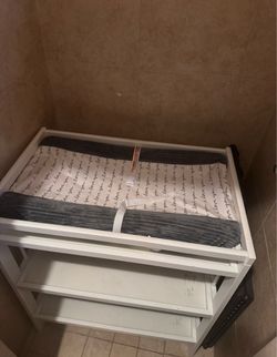 Baby changing table