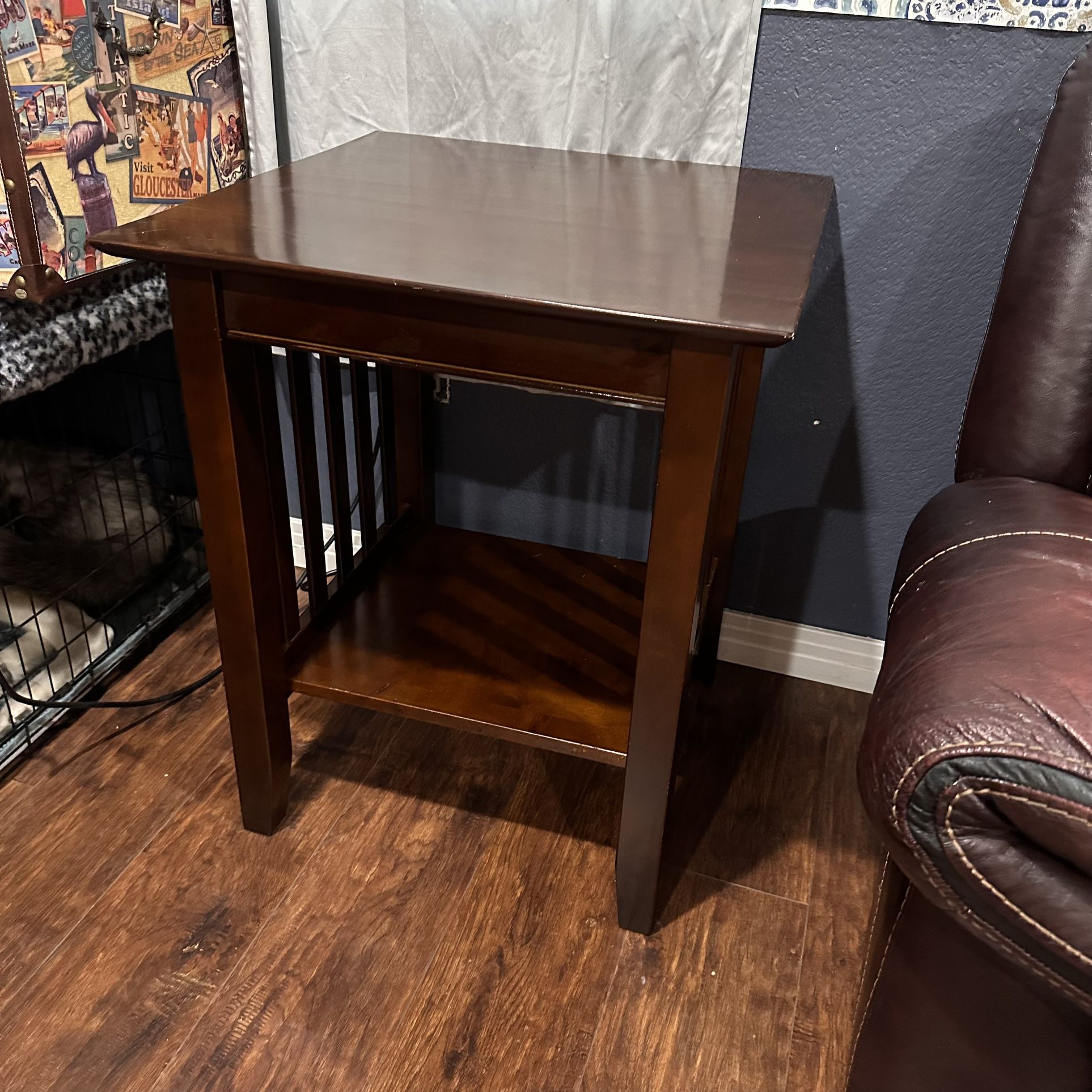 Large Charger End Table in Walnut