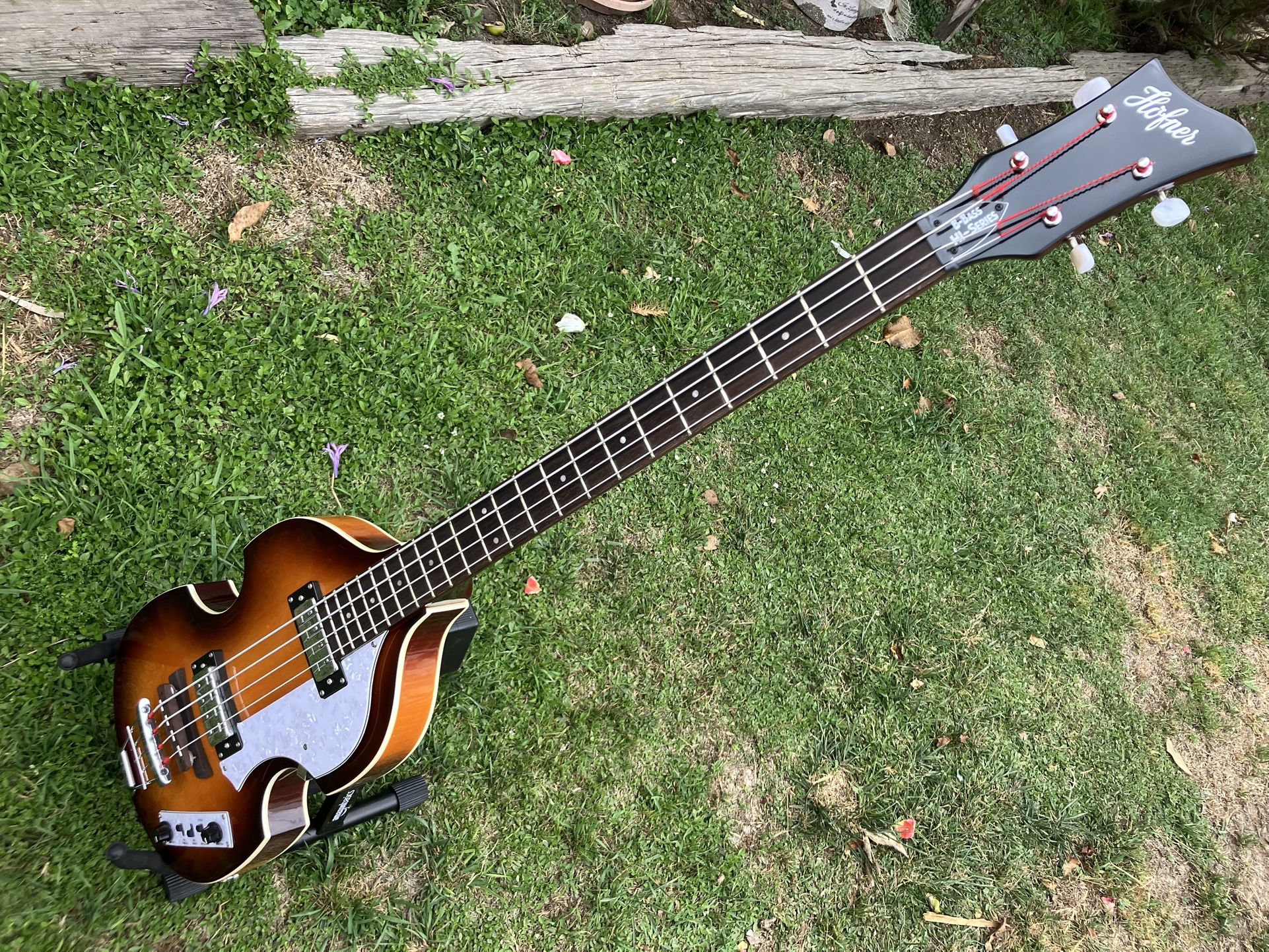 Hofner Beatle Bass