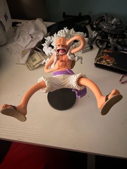 One piece figure