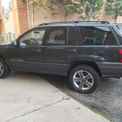 Jeep Grand Cherokee Laredo 