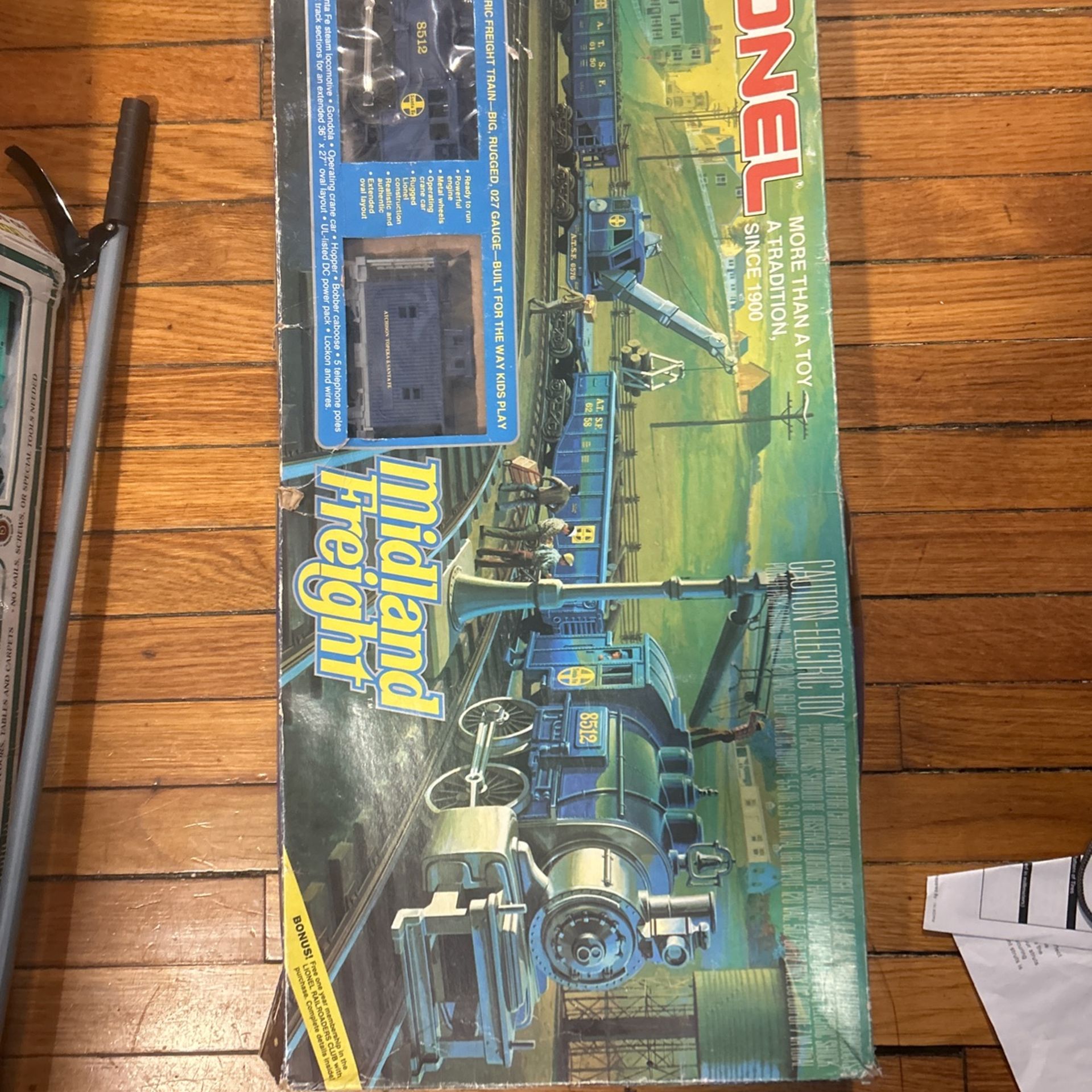 Lionel Train Midland Freight