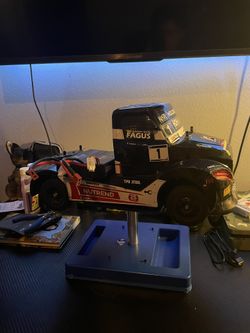 2 RC 1/14 Racing Cars