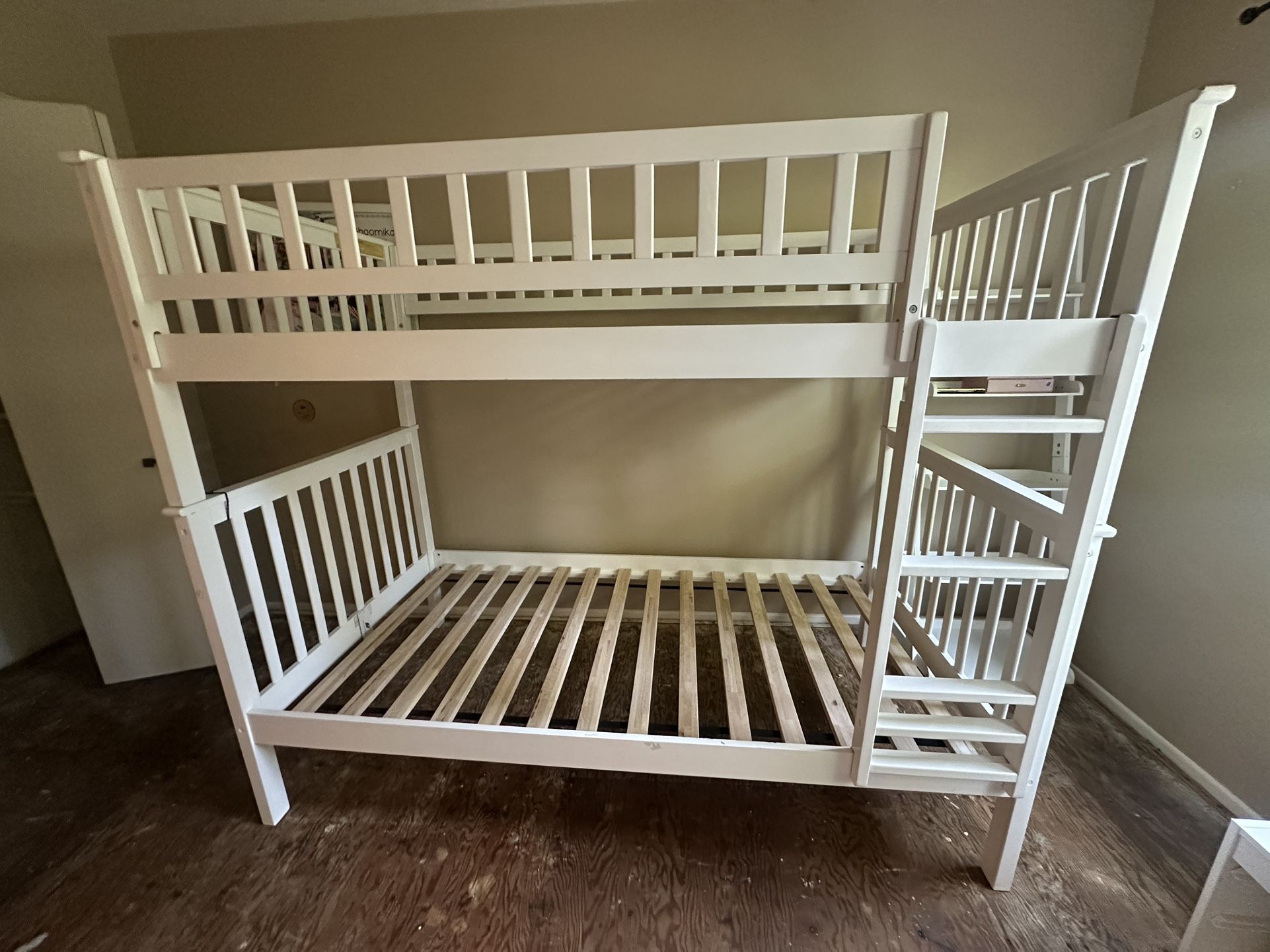 Twin Bunk Bed