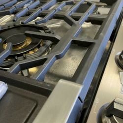 Samsung 30in / 36in Cooktops Gas Open Box up to 50% off MSRP