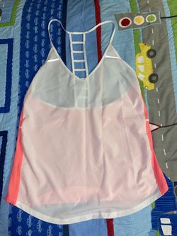 Women’s Lululemon Top Size 4