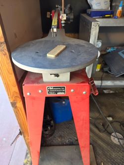 Scroll saw