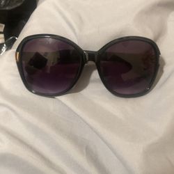 GUESS WOMENS SHADES 