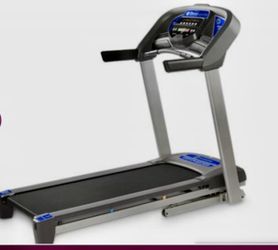 2018 Horizon Fitness T-101 Motorized Treadmill Excellent Condition - Maplewood, NJ