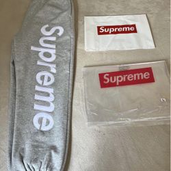 Supreme Sweatpants 
