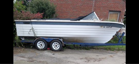Penn Yan family fishing boat tunnel drive w tandem trailer
