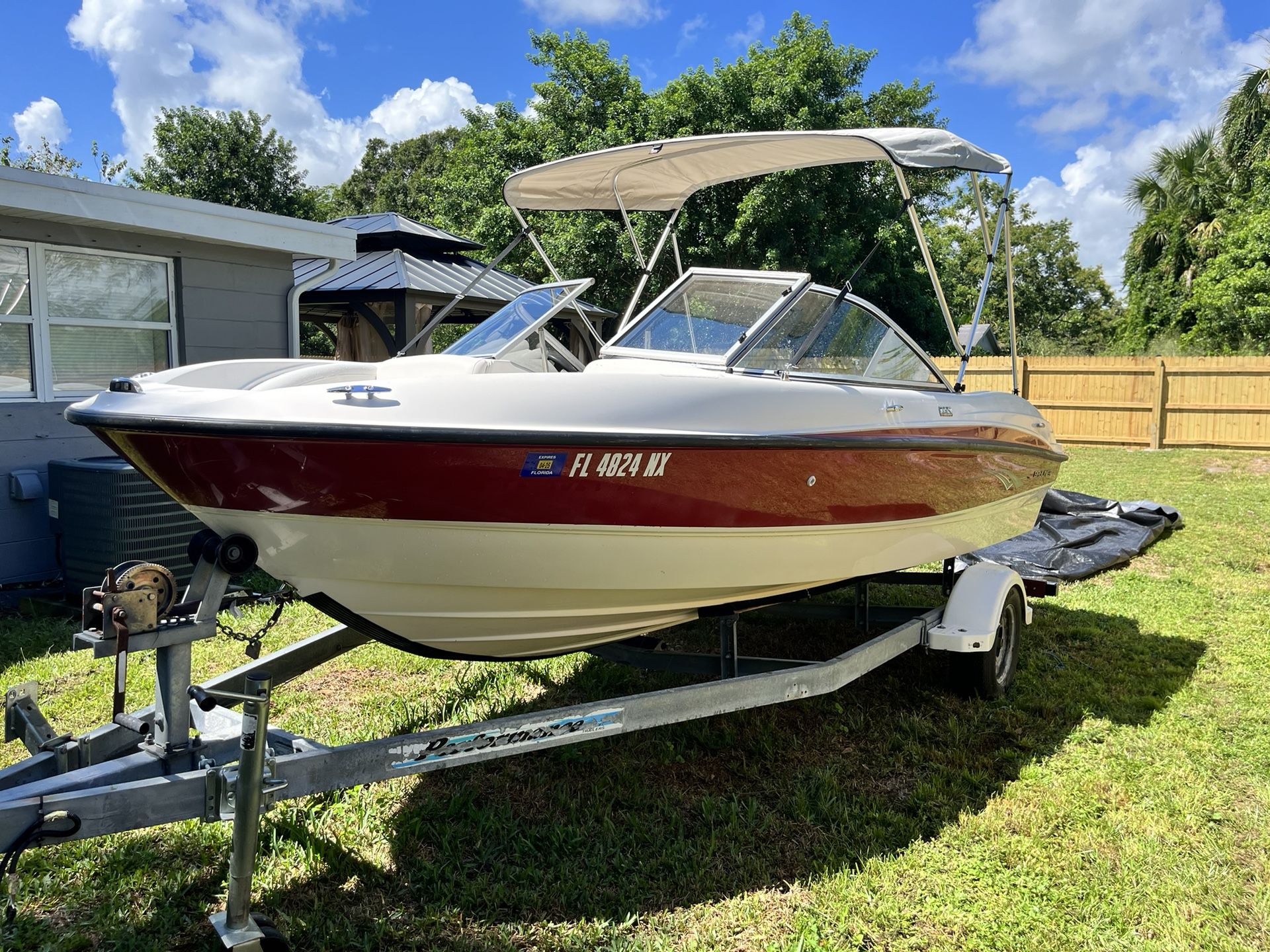 2009 Bayliner 185