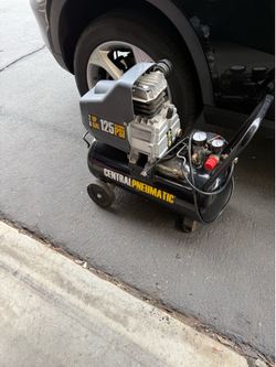 Air Compressor 8 Gal 125 PSI