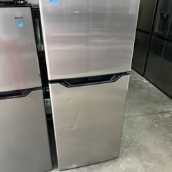 Danby Refrigerator 