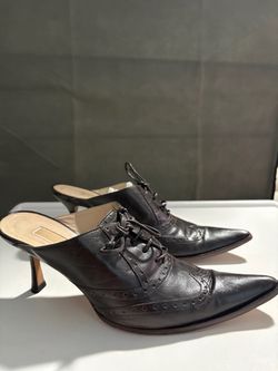 Micheal Kors Leather Laser cut Accents Mules Womens Size 9 Drk Brown Stiletto Pump Slingbacks