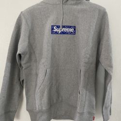 Supreme Hoodie 