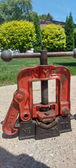 Pipe Vice and Pipe Threader Handle
