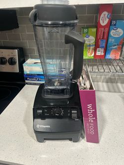 Vitamax 5200 with Extras