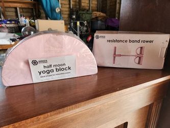Brand New Resistance Band Rower & Half Moon Yoga Block