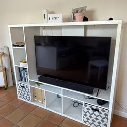 TV Entertainment Center 