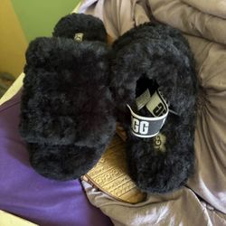 UGG Slides. 