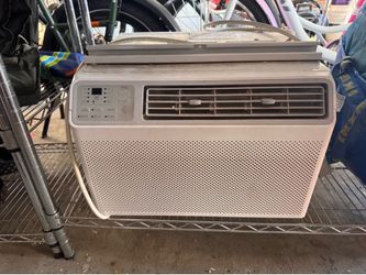 Window air conditioner