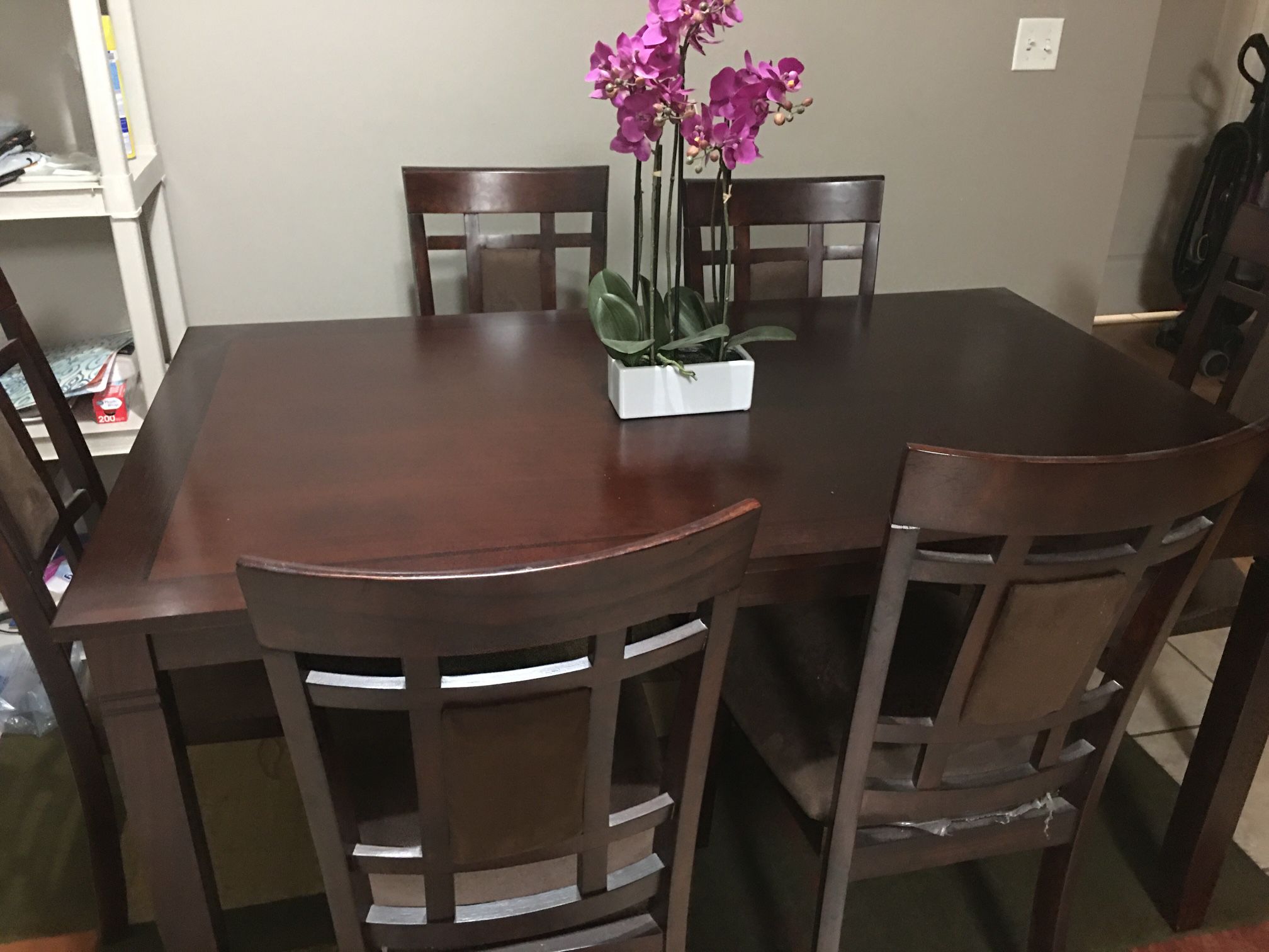 Wood Dining Room Table With 6 Suade Chairs 