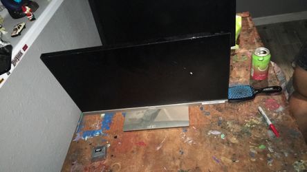 NOC and view-sonic HDMI computer monitors $20 each