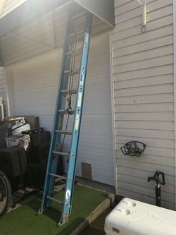 Werner Fiberglass Extension Ladder