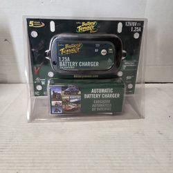 Battery Tender  1.25A Battery Charger 12v & 6v 
