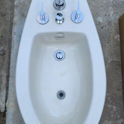 New Kholer San Tropez Bidet