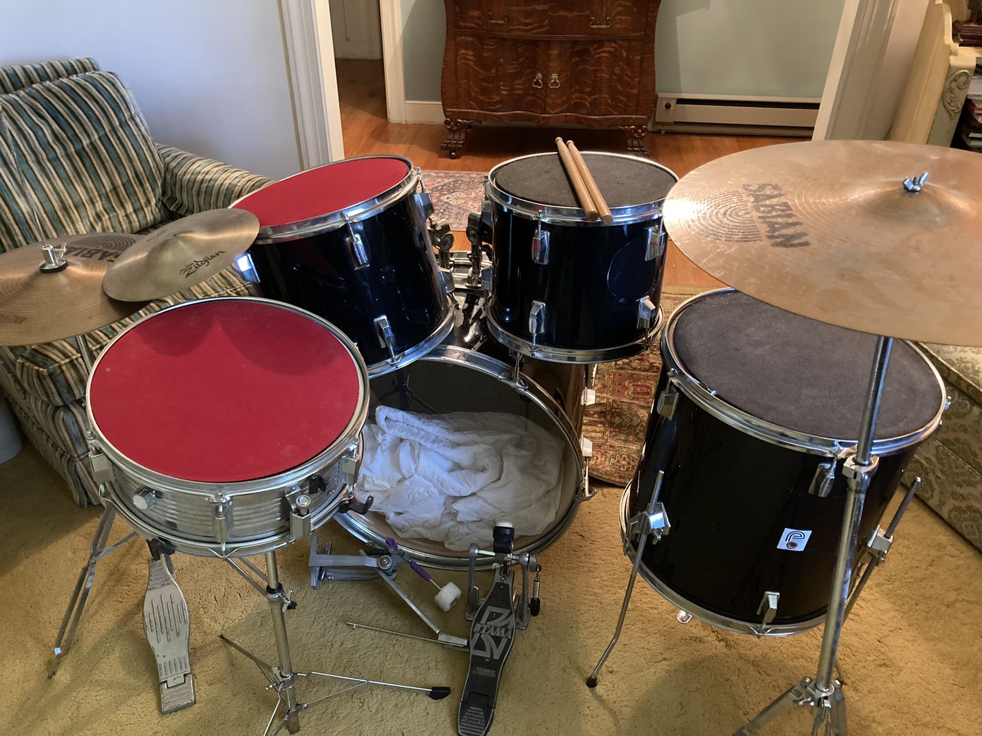 Percussion Plus drum set with Sabian cymbals; 18” Crash, 14” and 10” splash.