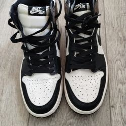 Nike 1s