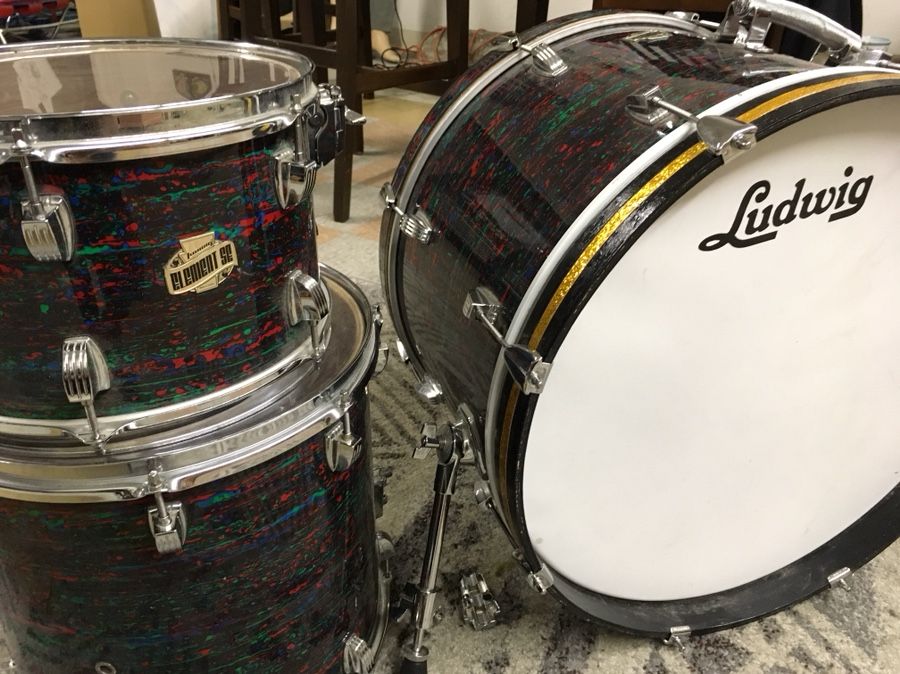 Ludwig Psychedelic Red Reissue S.E. (2,000's)