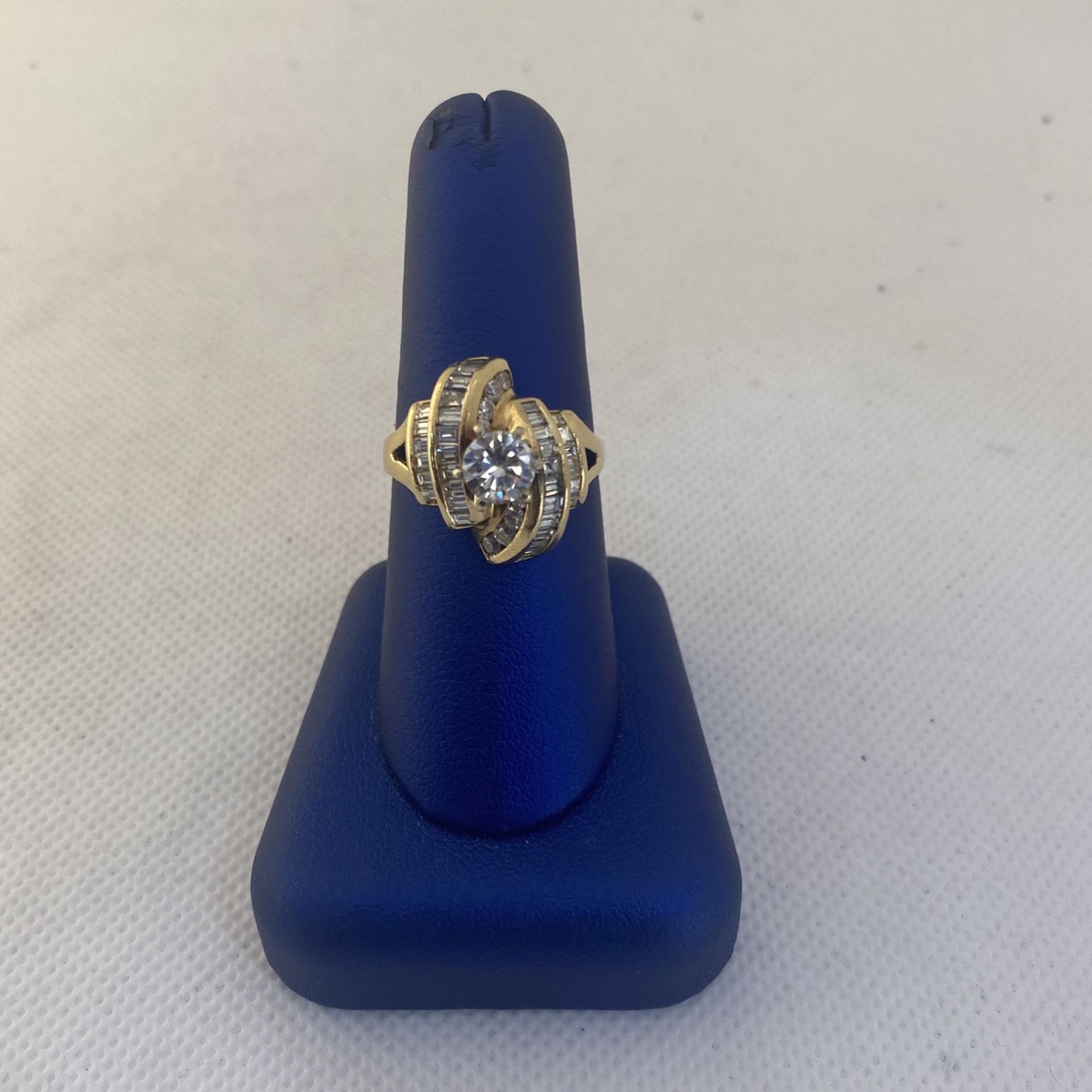 14KT Gold Diamond Ring