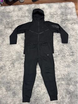 Nike tech fleece