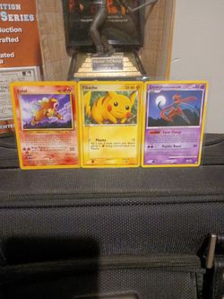 Entei, Pikachu, deoxys vintage Pokemon cards