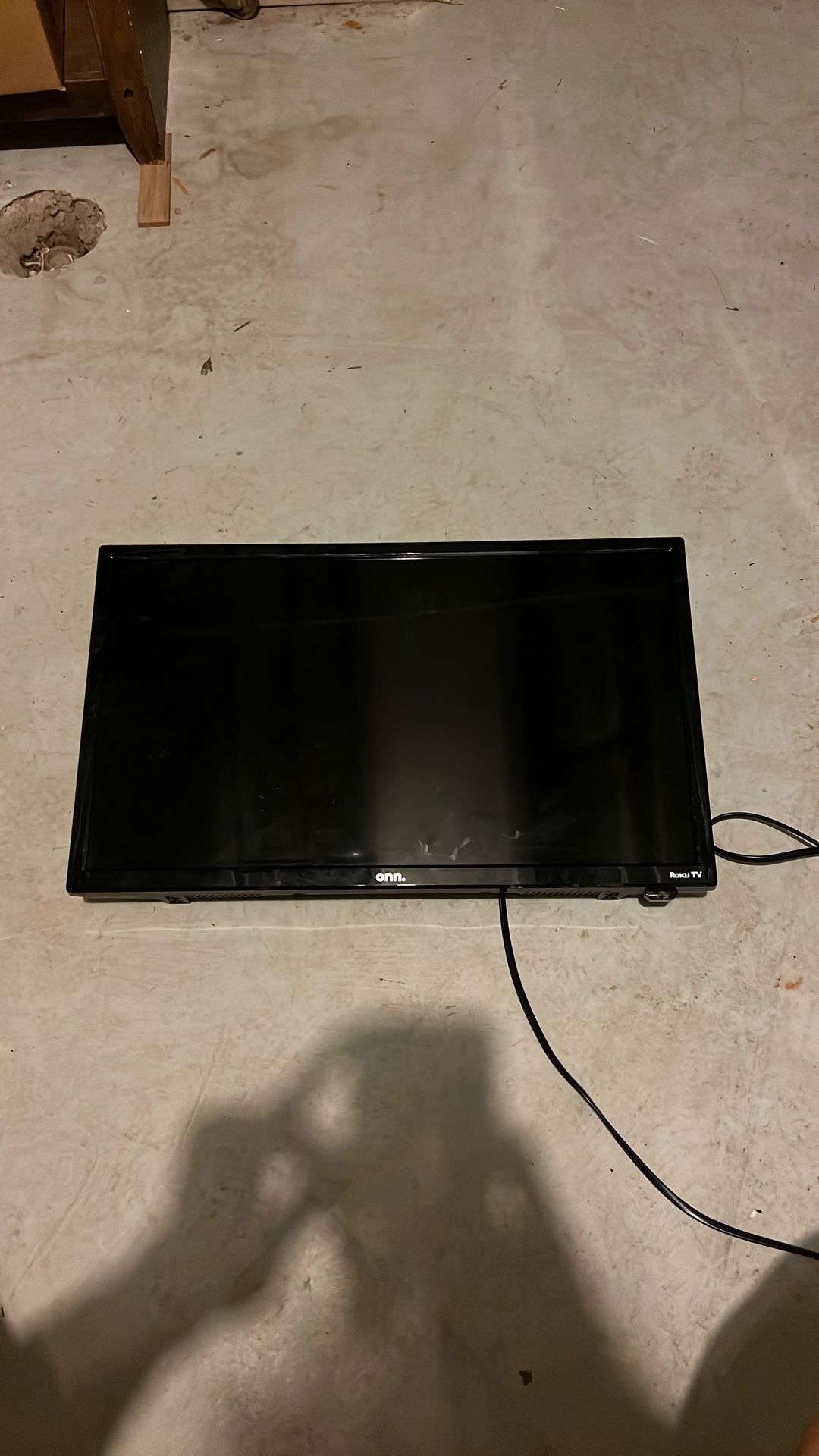 Roku TV 24’ tv