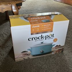 Crock pot slow cooker