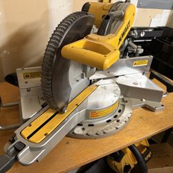 Dewalt 12” Miter Saw