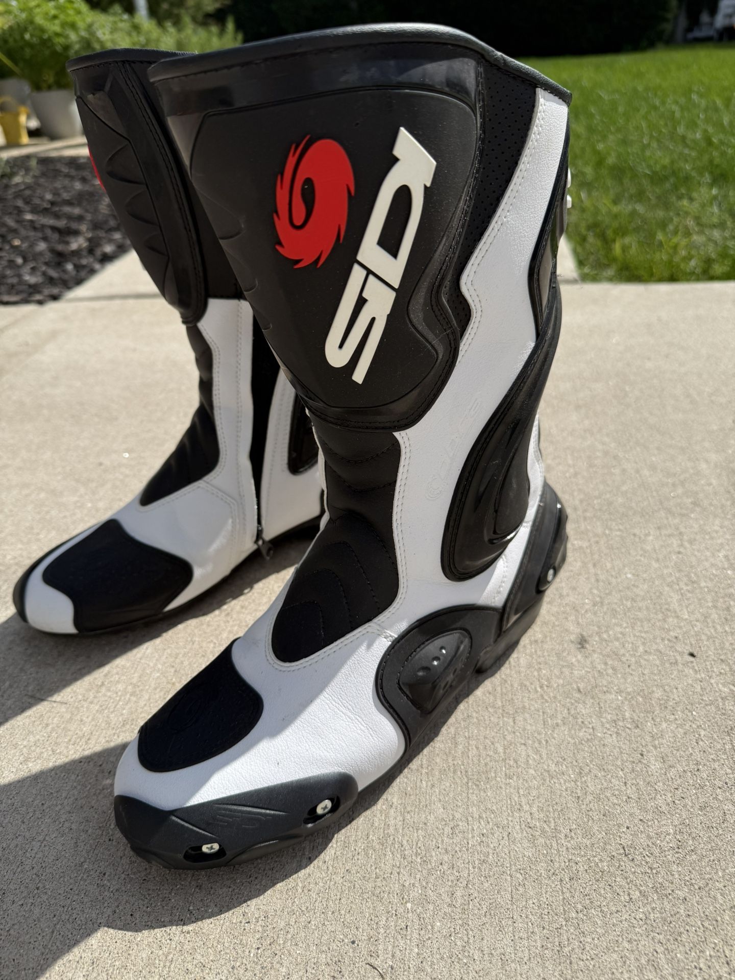 Sidi Cobra Motorcycle Boots -  Used Once!  Size 11