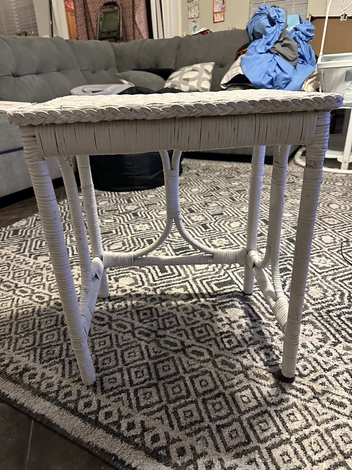 Off White Wicker Table 