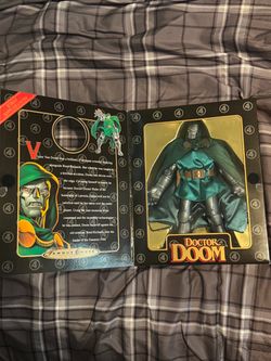 Dr.Doom Doomsday vintage 90’s memorabilia