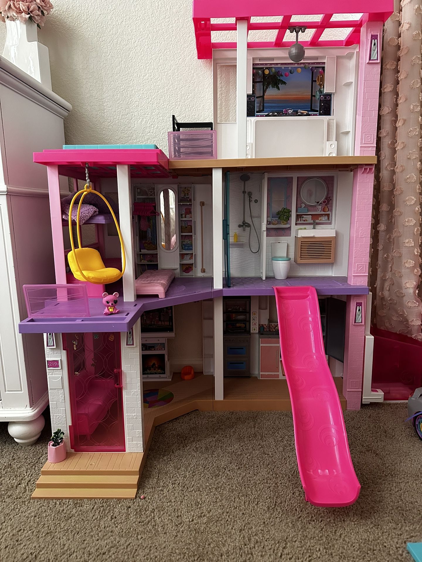 Barbie Dream House, Convertible And More