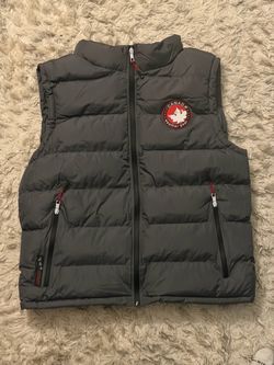 Zip up vest