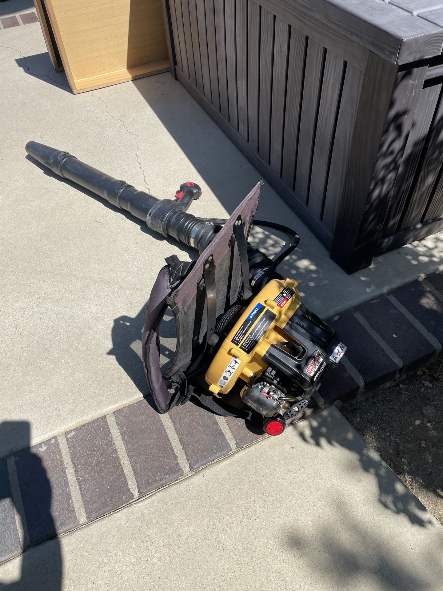 Leaf Blower