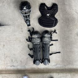 Easton Catchers Gear Age 13-15
