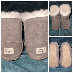 AUTHENTIC BABY UGG BOOTS(👎NO LOWBALLERS)